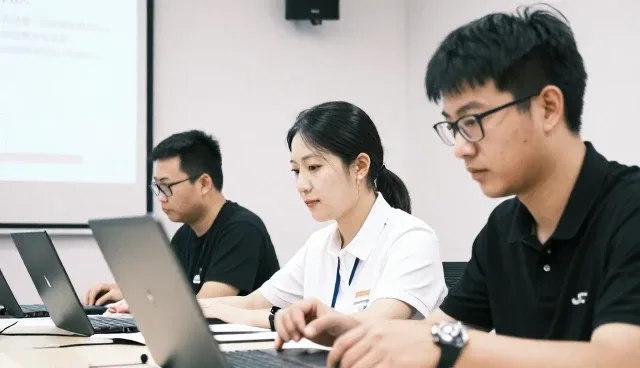 市场调研在管理培训中的实际应用与效果分析